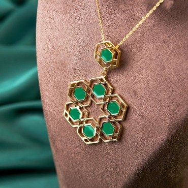 Pendant from the Shirvanshah collection