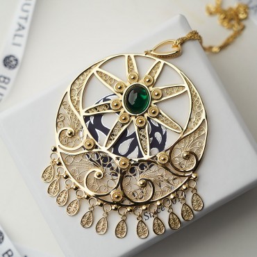 Pendant from the Aypara collection